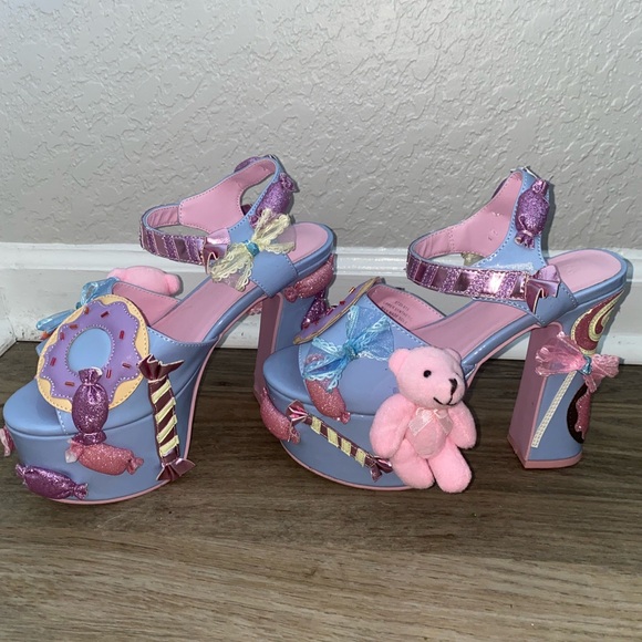 Candy Donut Heels - Picture 2 of 7